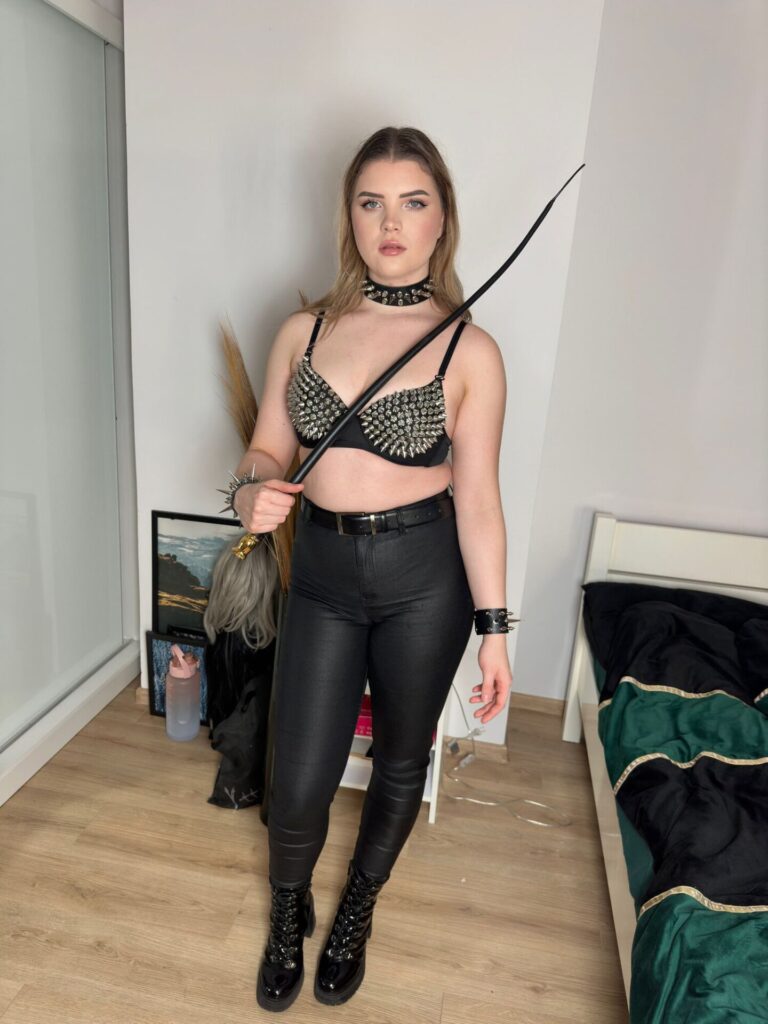 Femdom mistress