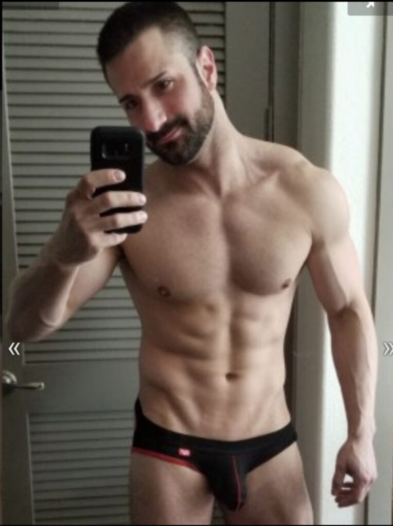 Hey Sexy Men !! Axil is Cuming to Eugene Oregon, June 27-30.